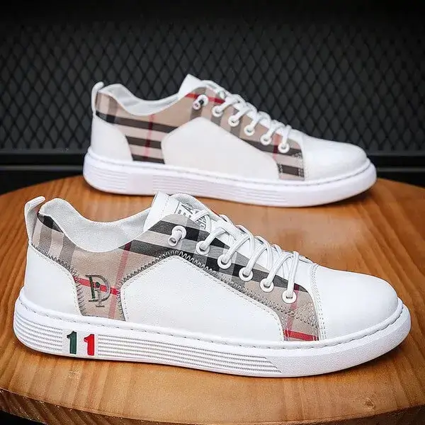 Breathable Lightweight Canvas Sneakers for Men | Non-Slip Casual Shoes