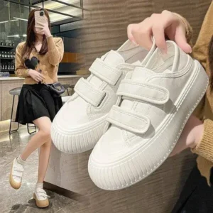 Holterdesigns Women Fashion Round Toe Thick Sole Velcro Pu Sneakers