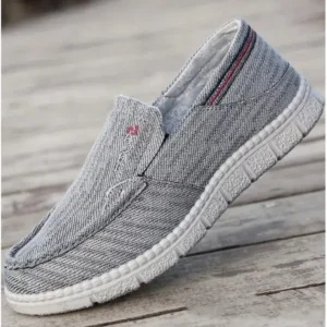 Holterdesigns Men Casual Non-Slip Canvas Shoes