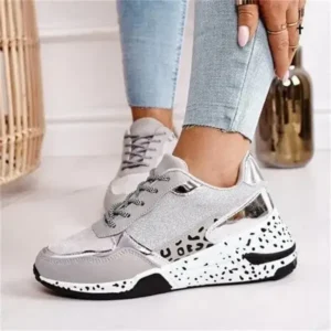 Holterdesigns Women Fashion Casual Leopard Print Color Matching Lace-Up Platform Sneakers