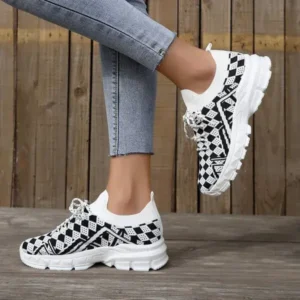 Holterdesigns Summer Women Fashion Casual Geometric Print Fly-Woven Lace-Up Sneakers