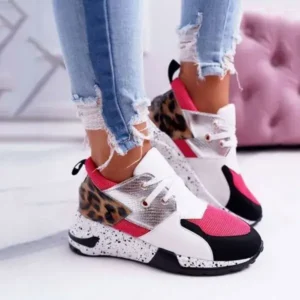 Holterdesigns Women Casual Leopard Printed Patchwork Lace Up Sneakers