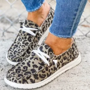 Holterdesigns Women Leopard Casual Flat Loafers Shoes