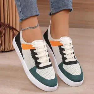 Holterdesigns Women Fashion Casual Color Blocking Mesh Fly-Woven Breathable Sneakers