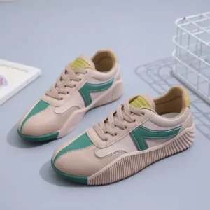 Holterdesigns Women Fashion Color Block Breathable Sneakers