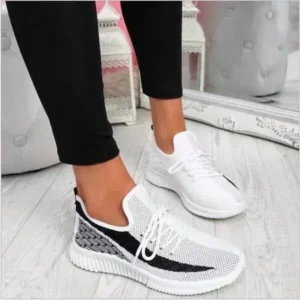 Holterdesigns Women Fashion Casual Thick Sole Breathable Fly Woven Thick Sole Lace Up Sneakers